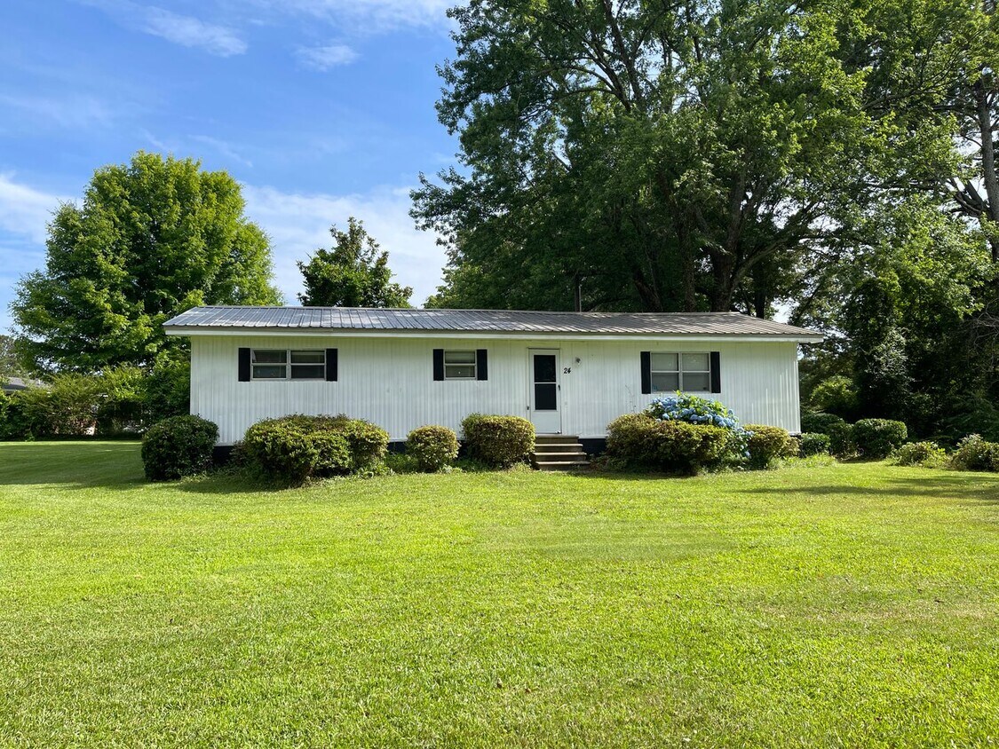 24 Agan Dr, Temple, GA 30179 House Rental in Temple, GA