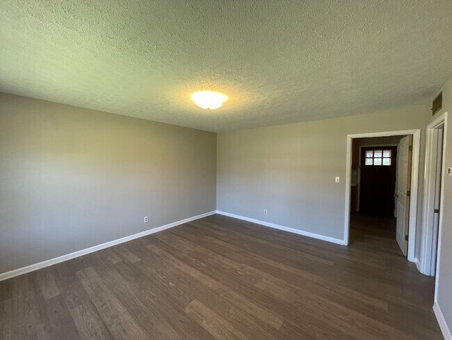 Foto del edificio - SHJ295-602 Lark Drive