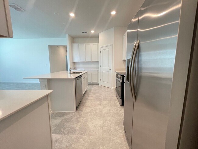Foto del edificio - 4/3 in Knights Bridge community! Beautiful...