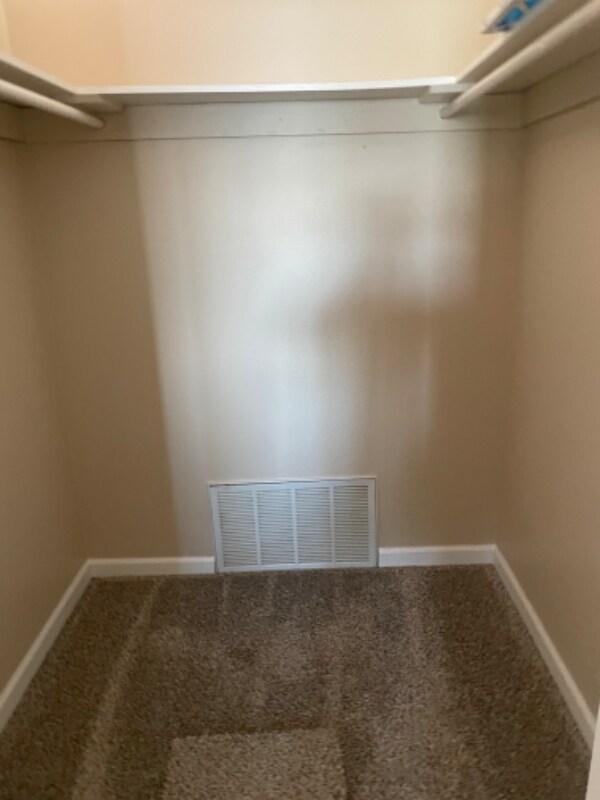 Foto del edificio - 1330 E 58th St