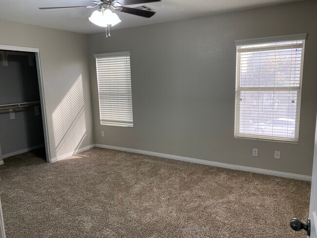 Dormitorio principal - 1599 Evening Spirit Ave