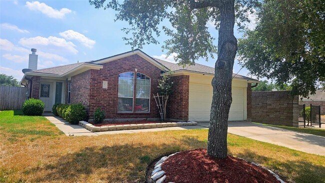 Foto del edificio - 202 Pebble Walk Ln