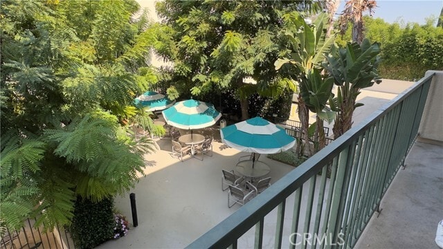 Building Photo - 4501 Cedros Ave
