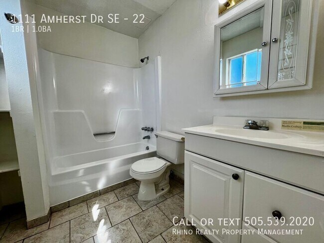 Foto del edificio - 1111 Amherst Dr SE