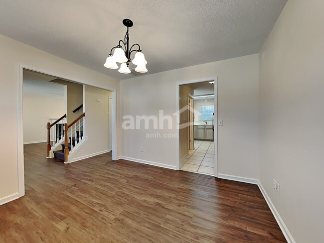 Building Photo - 2911 Firethorn Dr