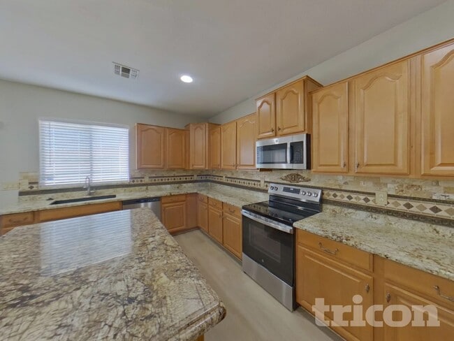 Foto del edificio - 42506 W Mira Ct