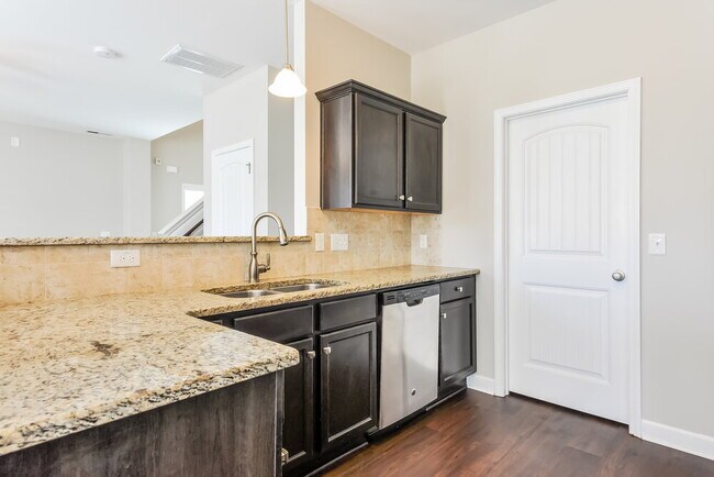 Building Photo - 408 McCarthy Dr