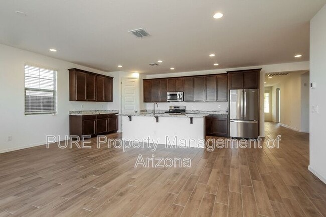 Building Photo - 10222 W Crittenden Ln