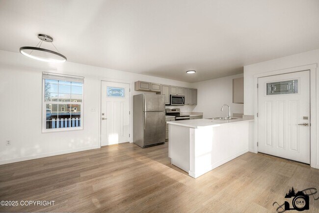 Building Photo - 1635 S Pollywog Pl