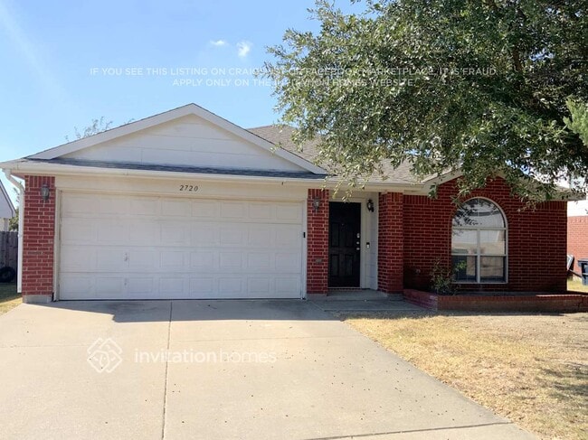 Building Photo - 2720 Briscoe Dr
