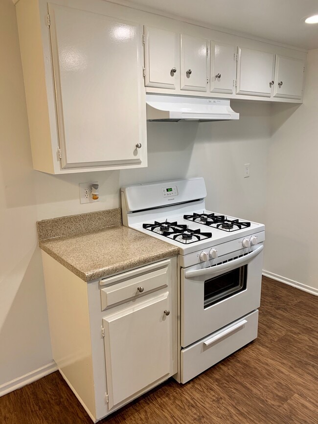 Building Photo - Casa Fortin Apartments