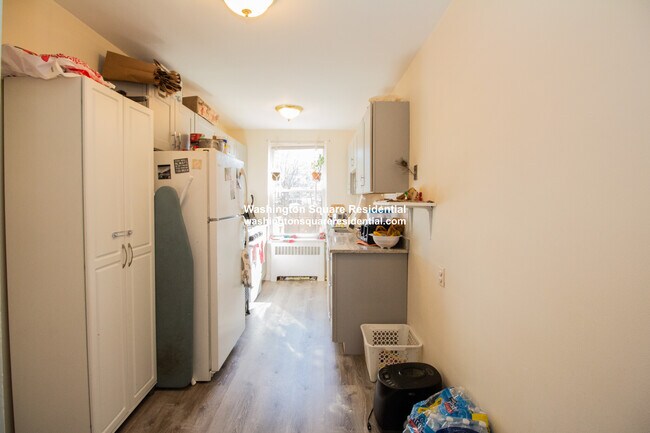 Building Photo - 132 Beaconsfield Rd