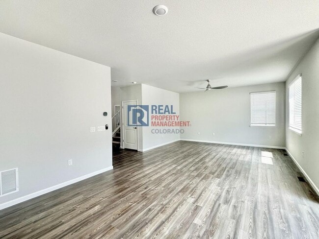 Building Photo - 1336 Brookfield Pl