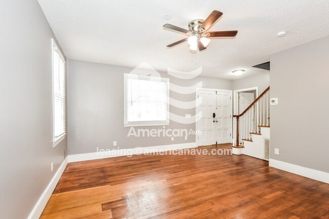 Foto del edificio - 2894 Elm St