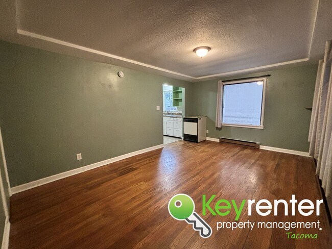 Building Photo - Charming 3 Bedroom Home for Rent in South ...