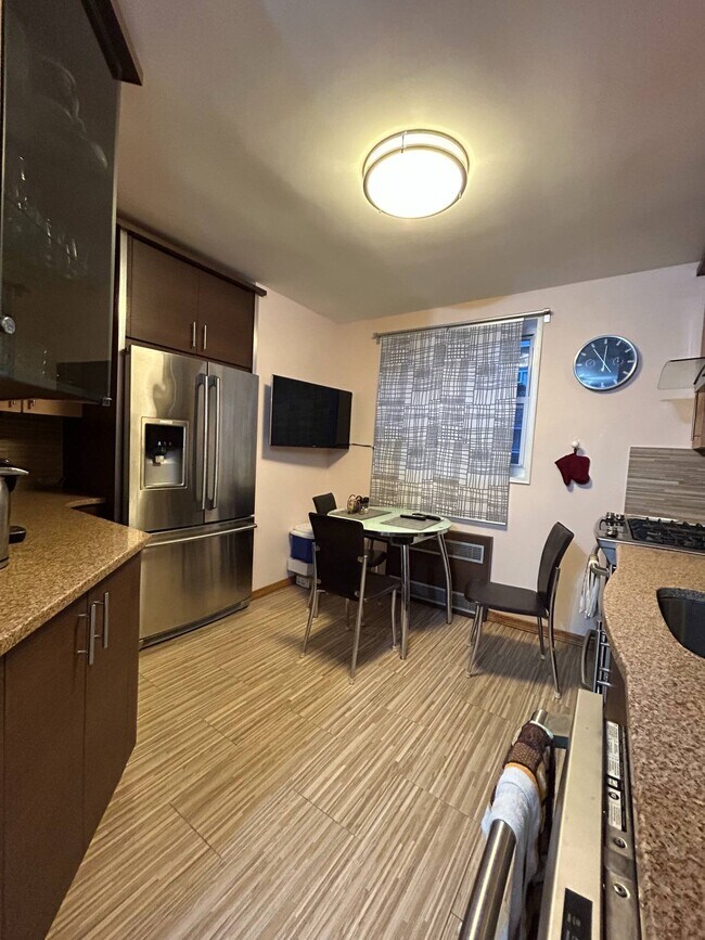 Foto del edificio - 820 Ocean Pkwy