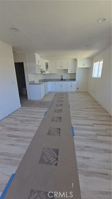 Foto del edificio - 999 Long Beach Blvd