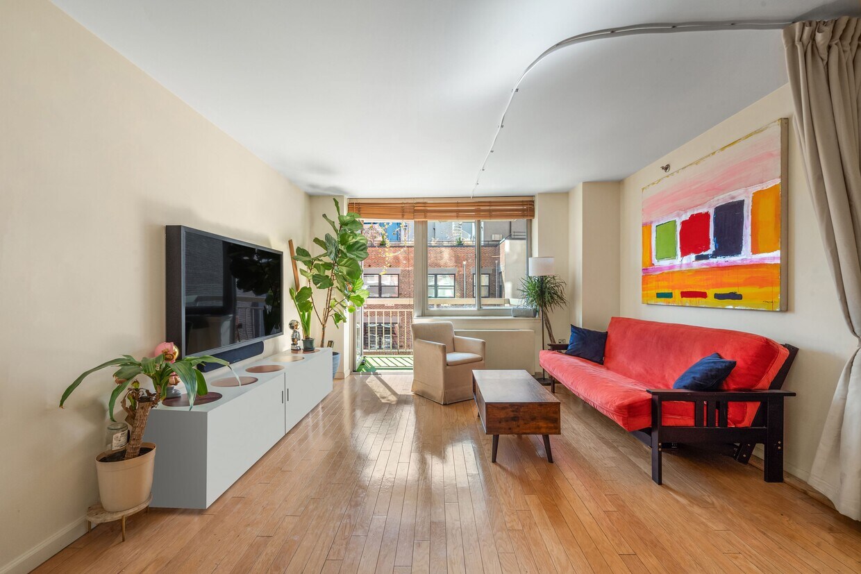 Foto principal - 520 W 23rd St