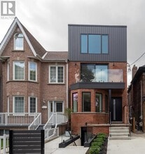 Building Photo - 328 Shaw St