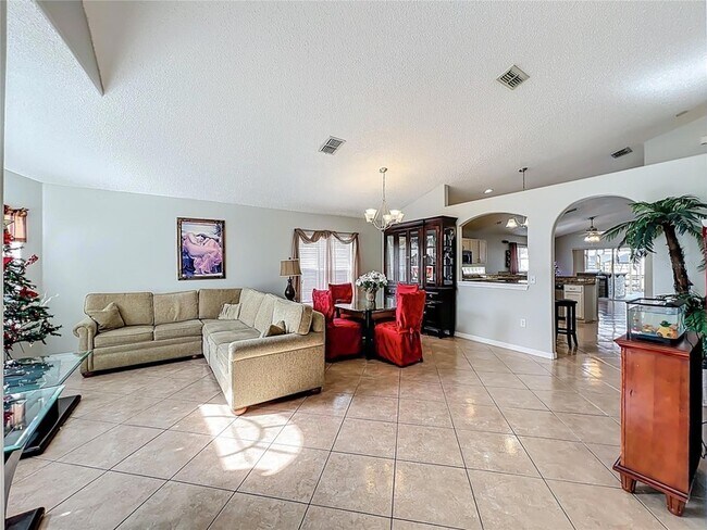 Foto del edificio - 14826 Lady Victoria Blvd