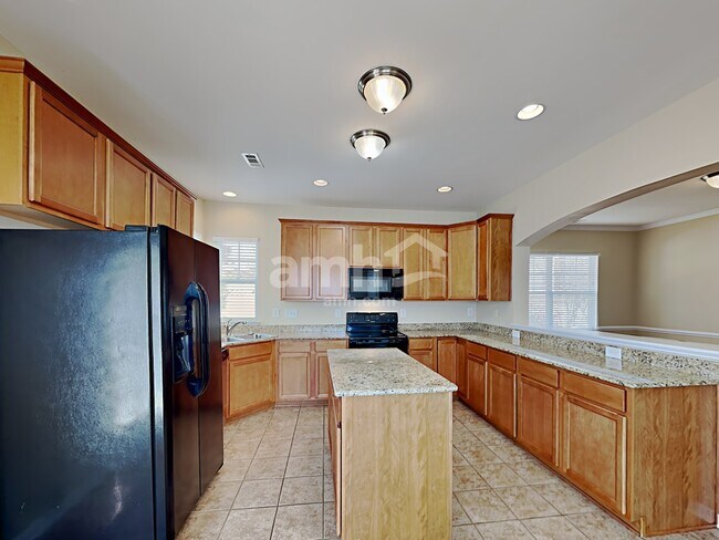 Foto del edificio - 13217 Heath Grove Dr