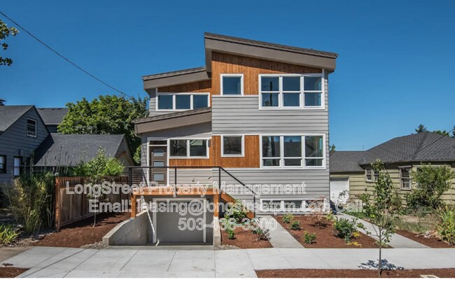 Foto del edificio - 3617 NE Webster St