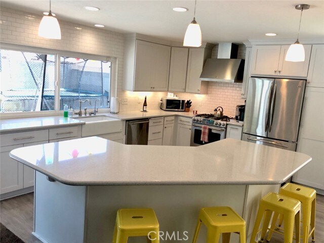 Foto del edificio - 7041 Stonewood Dr