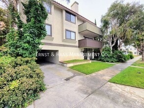 Building Photo - 1758 2nd St