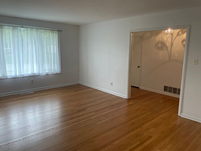 Foto del edificio - 202 Alders Dr