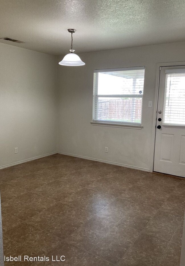 Foto del edificio - 3 br, 2 bath House - 3808 Kevin Shaw Drive