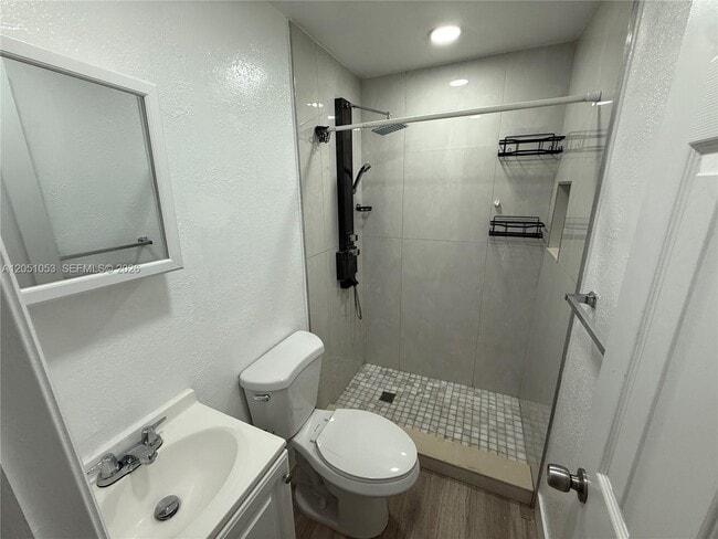 Foto del edificio - 2001 SW 82nd Pl