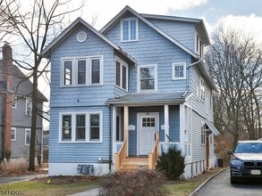 Building Photo - 42 Brookfield Rd