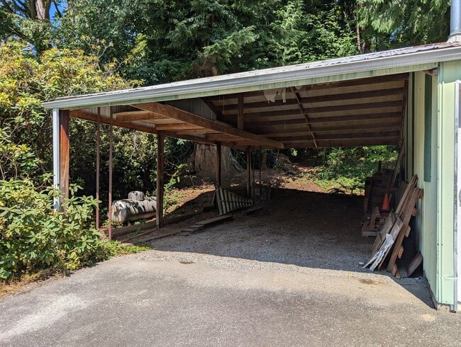 Building Photo - 714 Sapp Rd
