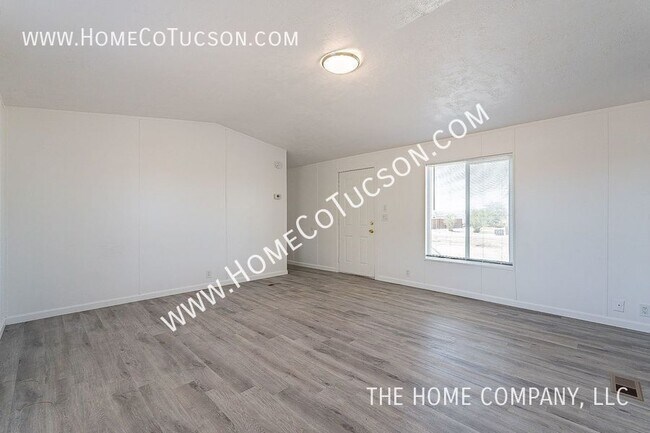 Foto del edificio - 11500 S Nogales Hwy