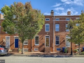 Building Photo - 1314 N Mount St