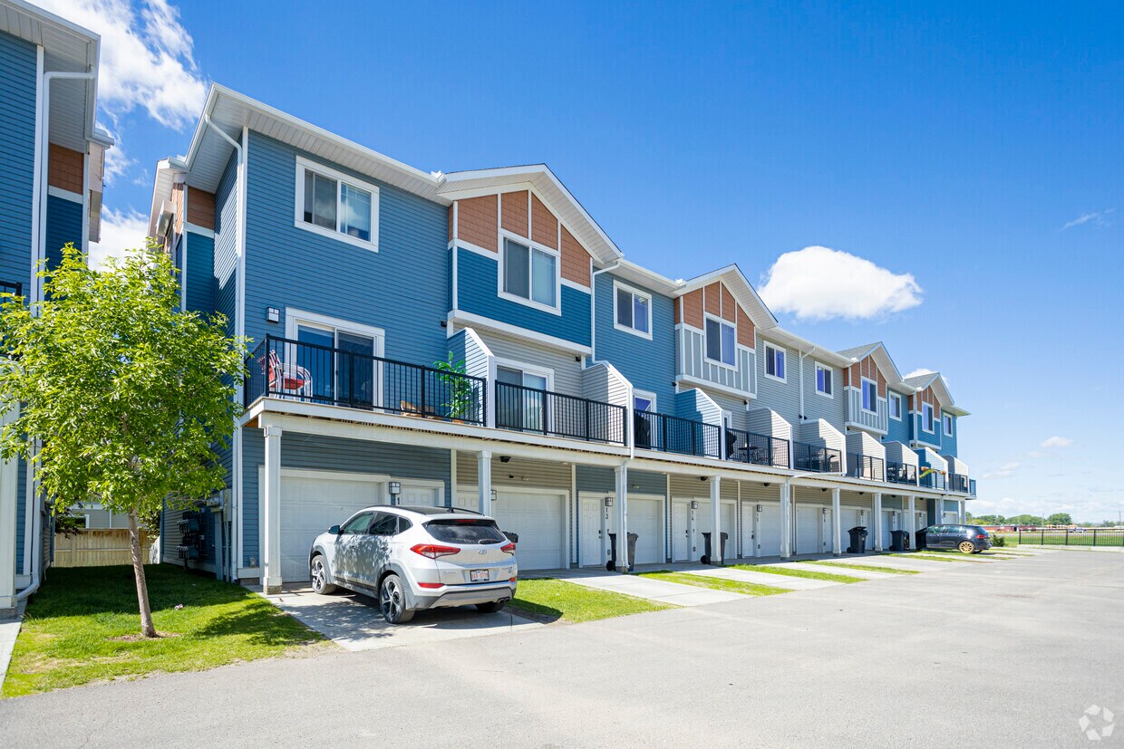 Photo du bâtiment - Coal Trail Residences