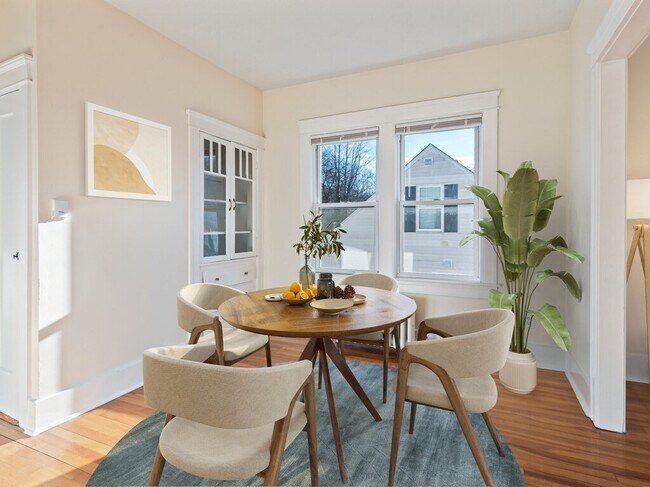 Foto del edificio - 270 Lovell St