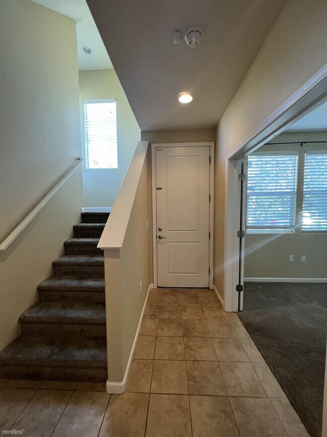 Building Photo - 4 br, 2.5 bath House - 3225 Briones Terrace