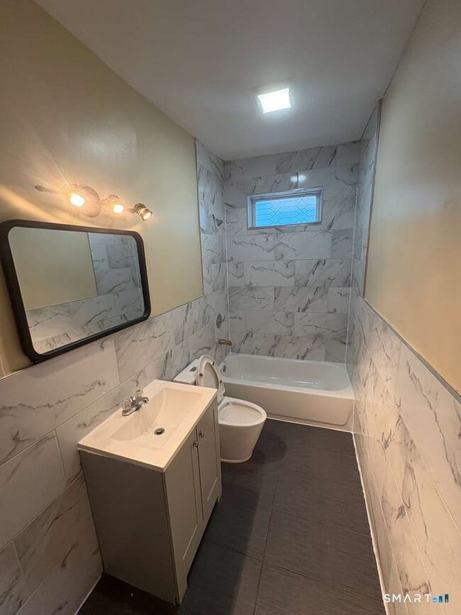 Foto del edificio - 100 Washington Terrace