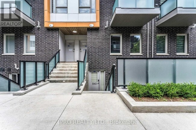 Building Photo - 440-2789 EGLINTON Ave