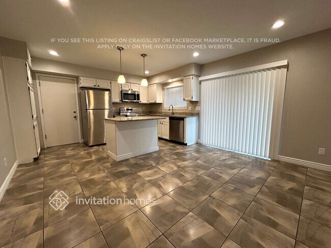 Foto del edificio - 17226 N 37th St
