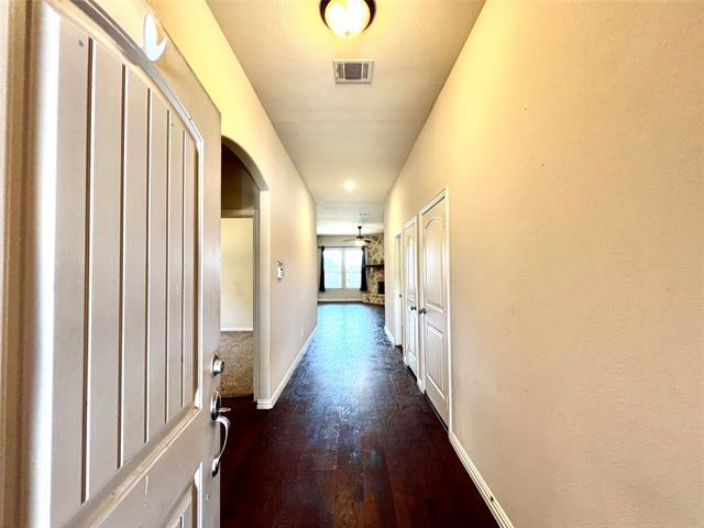 Foto del edificio - 5201 Pinewood Dr