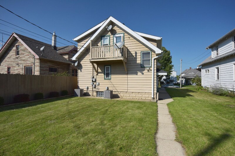Primary Photo - 3857 E Martin Ave