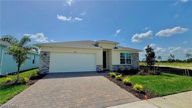 Building Photo - 17710 Shade Tree Loop