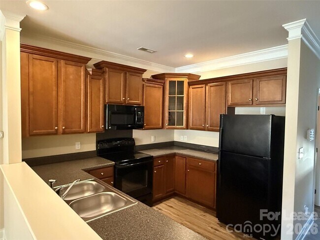 Foto del edificio - 371 Beacon St NW
