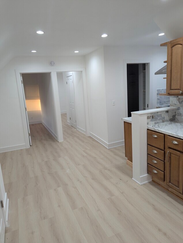Foto principal - 90 W 16th St