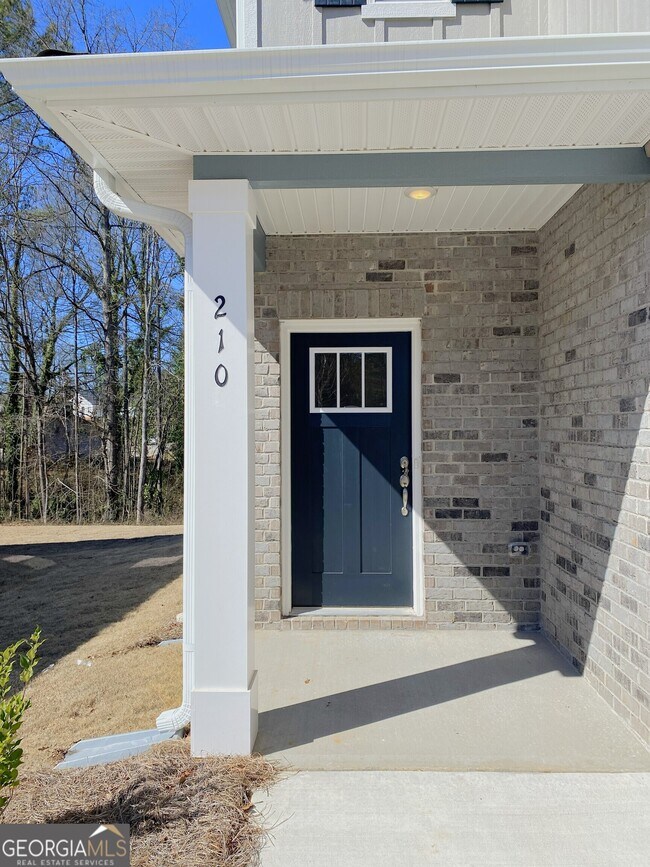 Foto del edificio - 210 Laney Dr