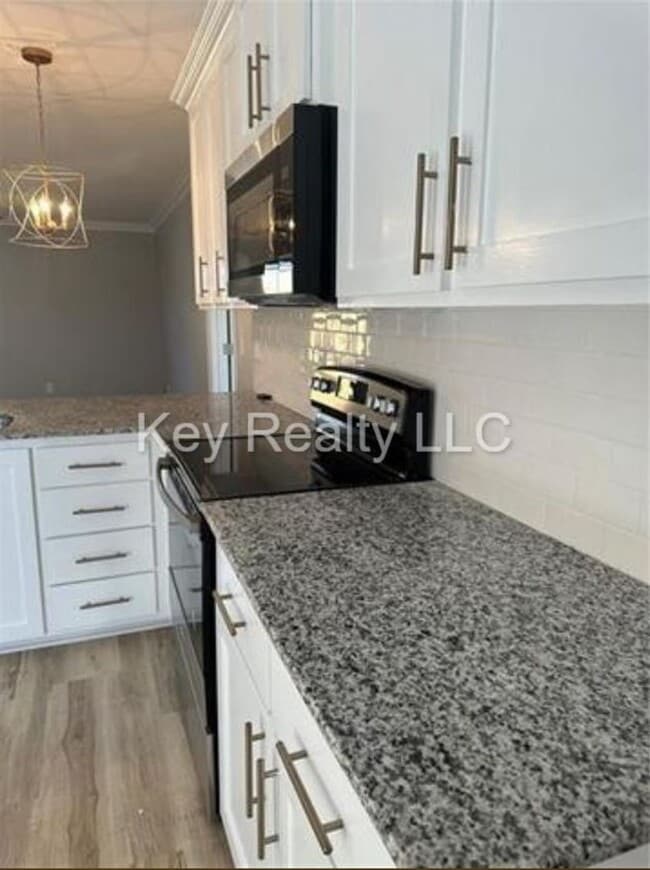 Building Photo - ****3213 Stimson - Alexandria, off Texas Ave.