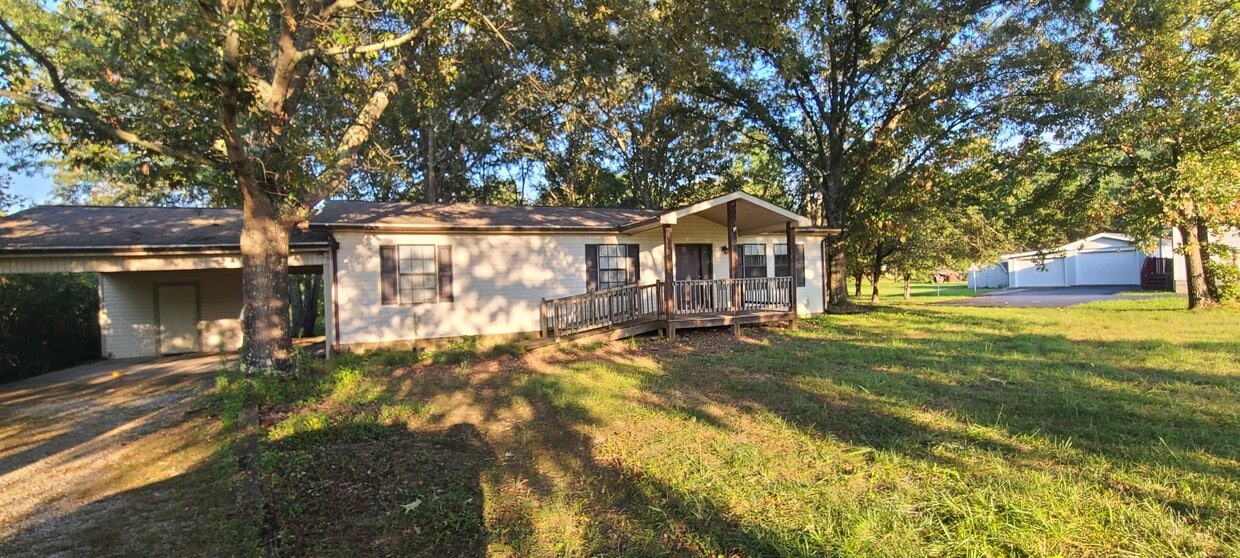 Foto principal - 951 Plunk Whitson Rd