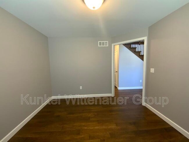 Building Photo - 7024 Milburn Estates Dr